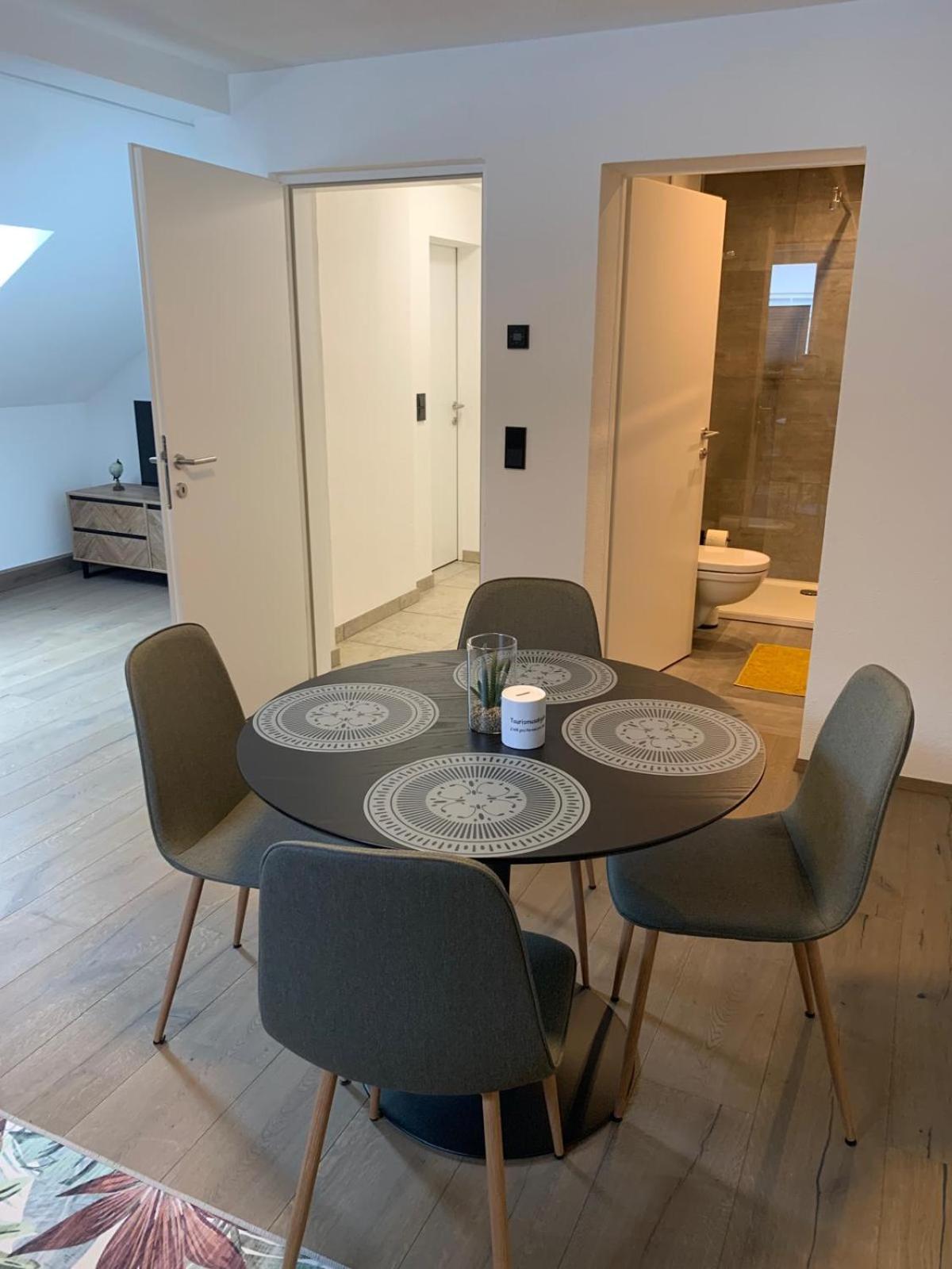 Idyllische Suite In Zentrumsnaehe Mit Parkplatz Top 2 Gmunden Εξωτερικό φωτογραφία